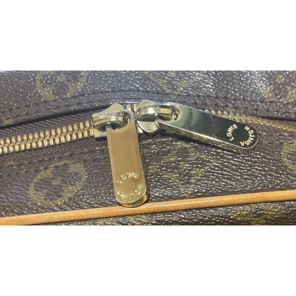 Louis Vuitton Manhattan Top Handle Bag PM Brown Canvas